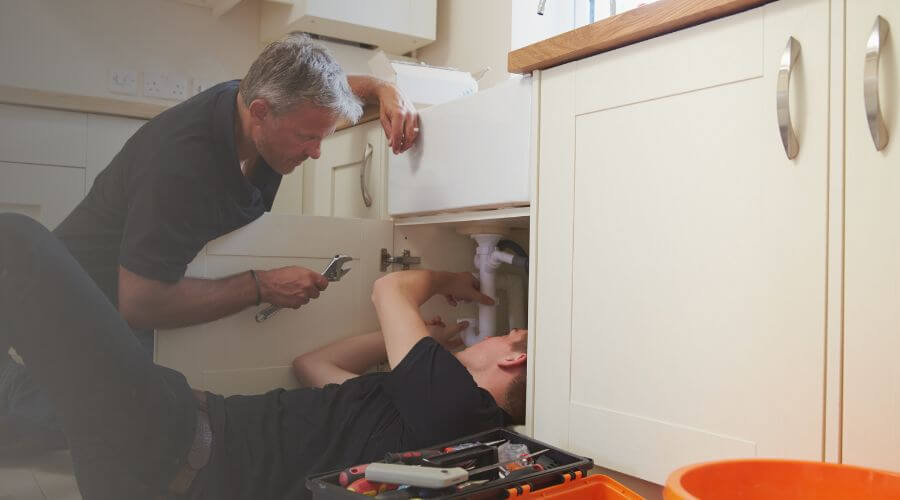 Crawl Space Pipe Repair in Wixom, MI